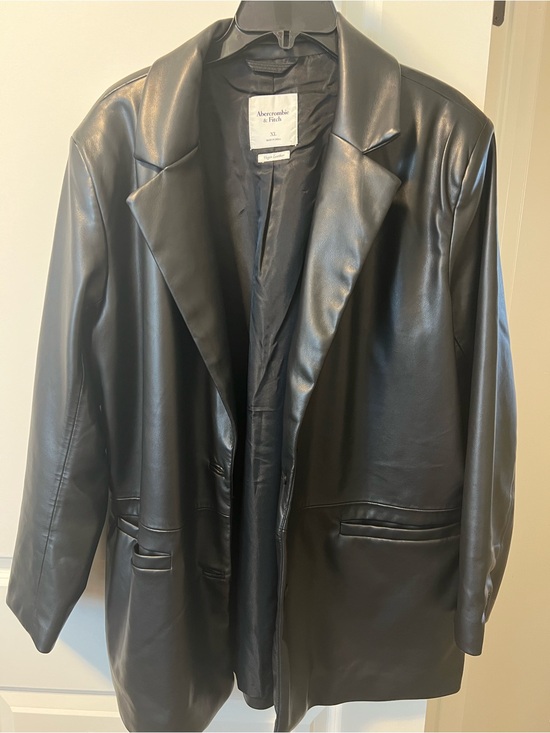 Abercrombie & Fitch Jackets & Blazers - Abercrombie & Fitch Black Vegan Leather Jacket - XL